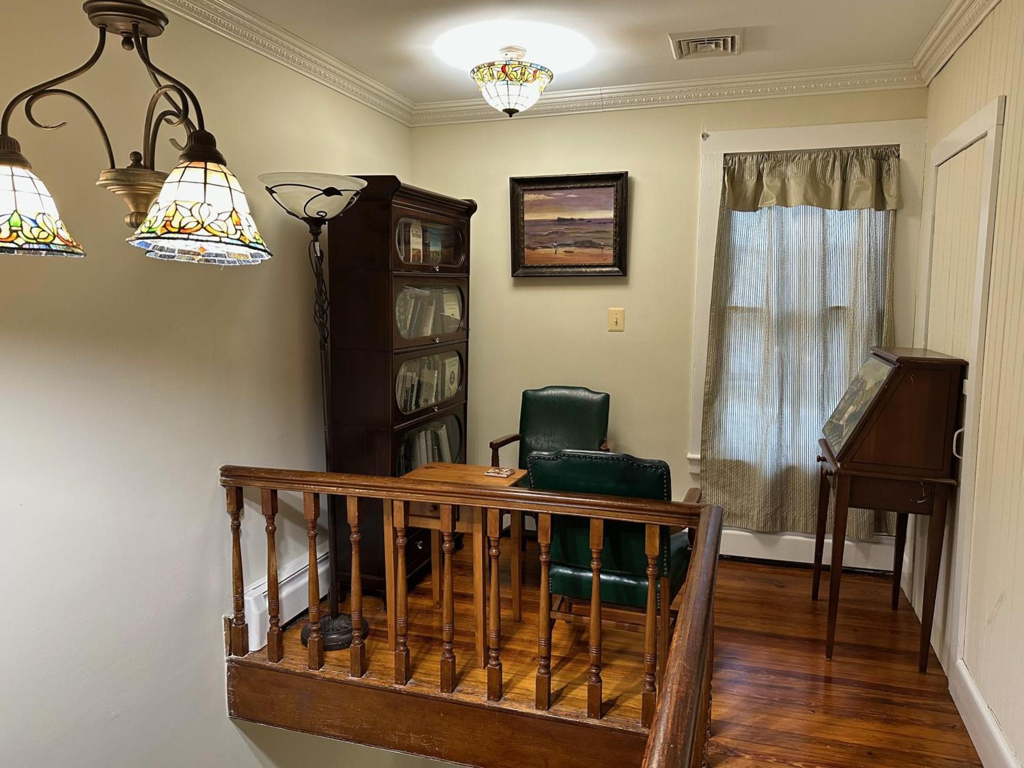 Inn On Fox Meadow - Spacious Victorian Inn 게이더스버그 외부 사진