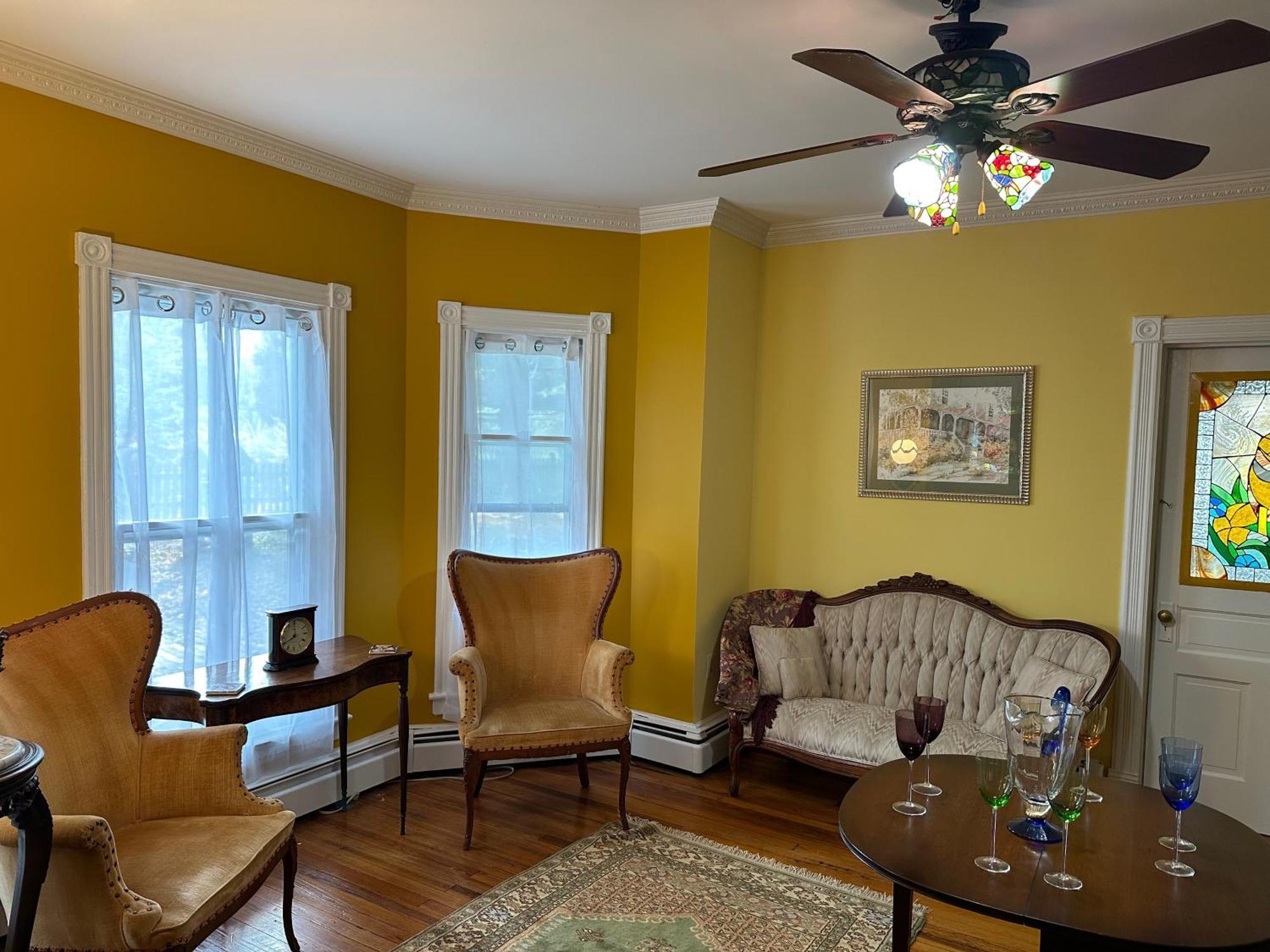 Inn On Fox Meadow - Spacious Victorian Inn 게이더스버그 외부 사진