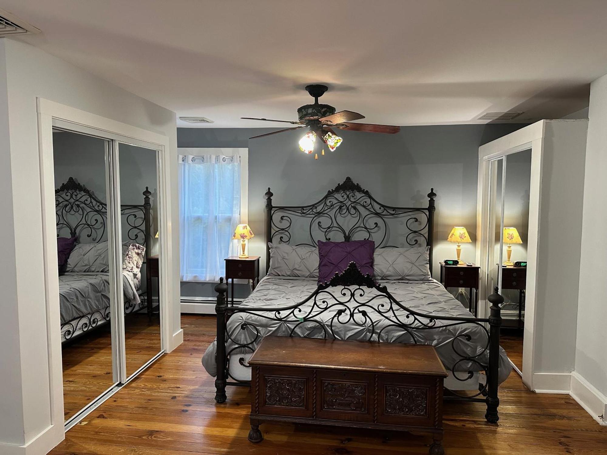 Inn On Fox Meadow - Spacious Victorian Inn 게이더스버그 외부 사진