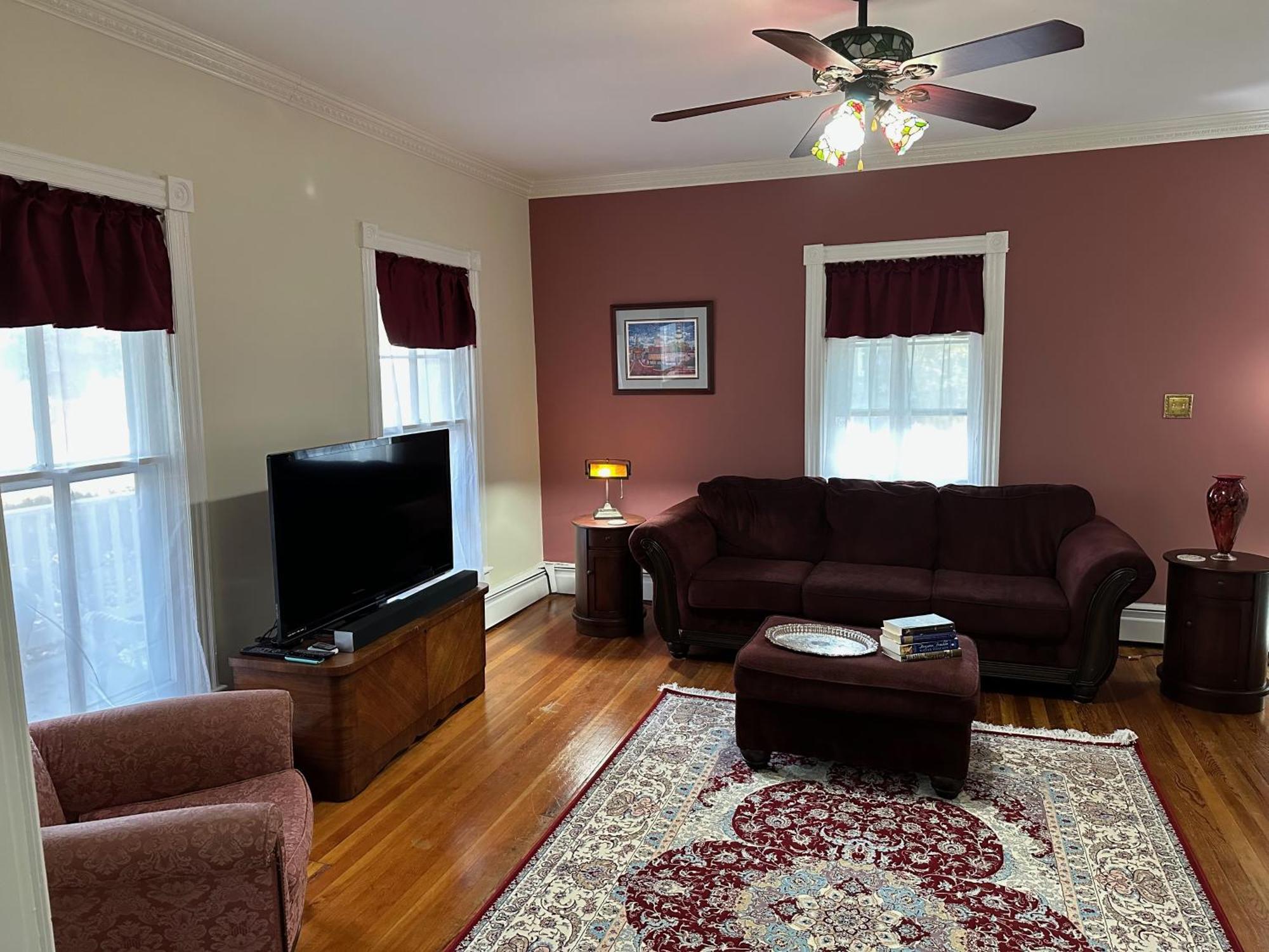Inn On Fox Meadow - Spacious Victorian Inn 게이더스버그 외부 사진