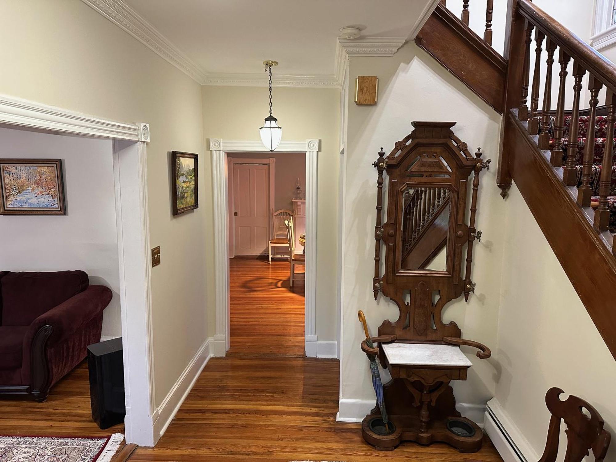 Inn On Fox Meadow - Spacious Victorian Inn 게이더스버그 외부 사진